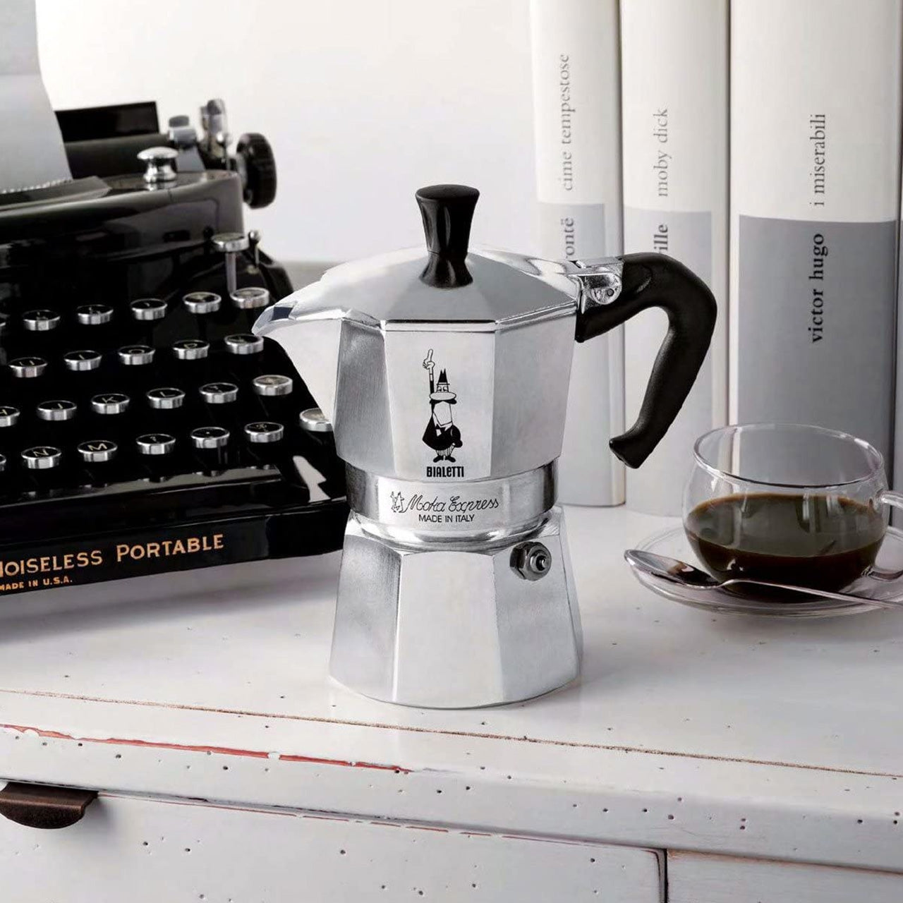 Bialetti MOKA Express (6 cup)