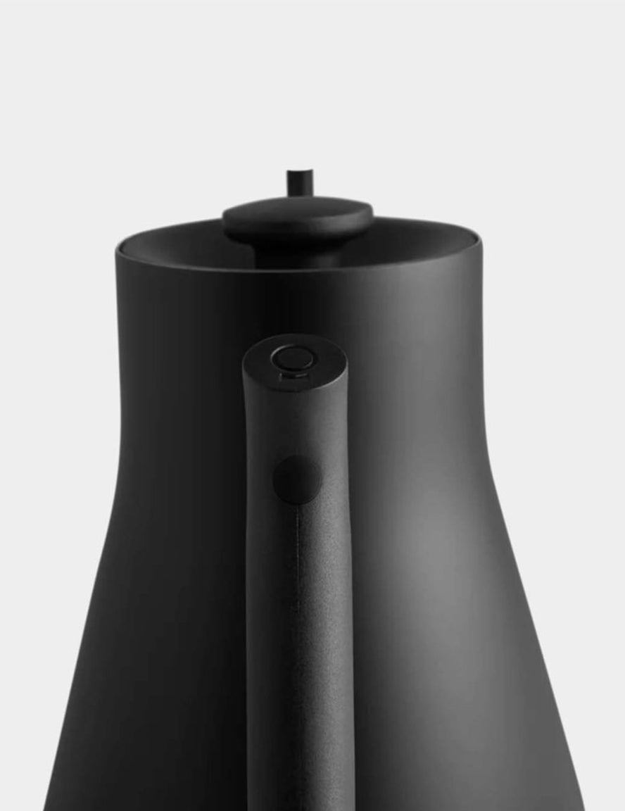 FellowStaggKettleEKGElectricKettleMatteBlack2.jpg