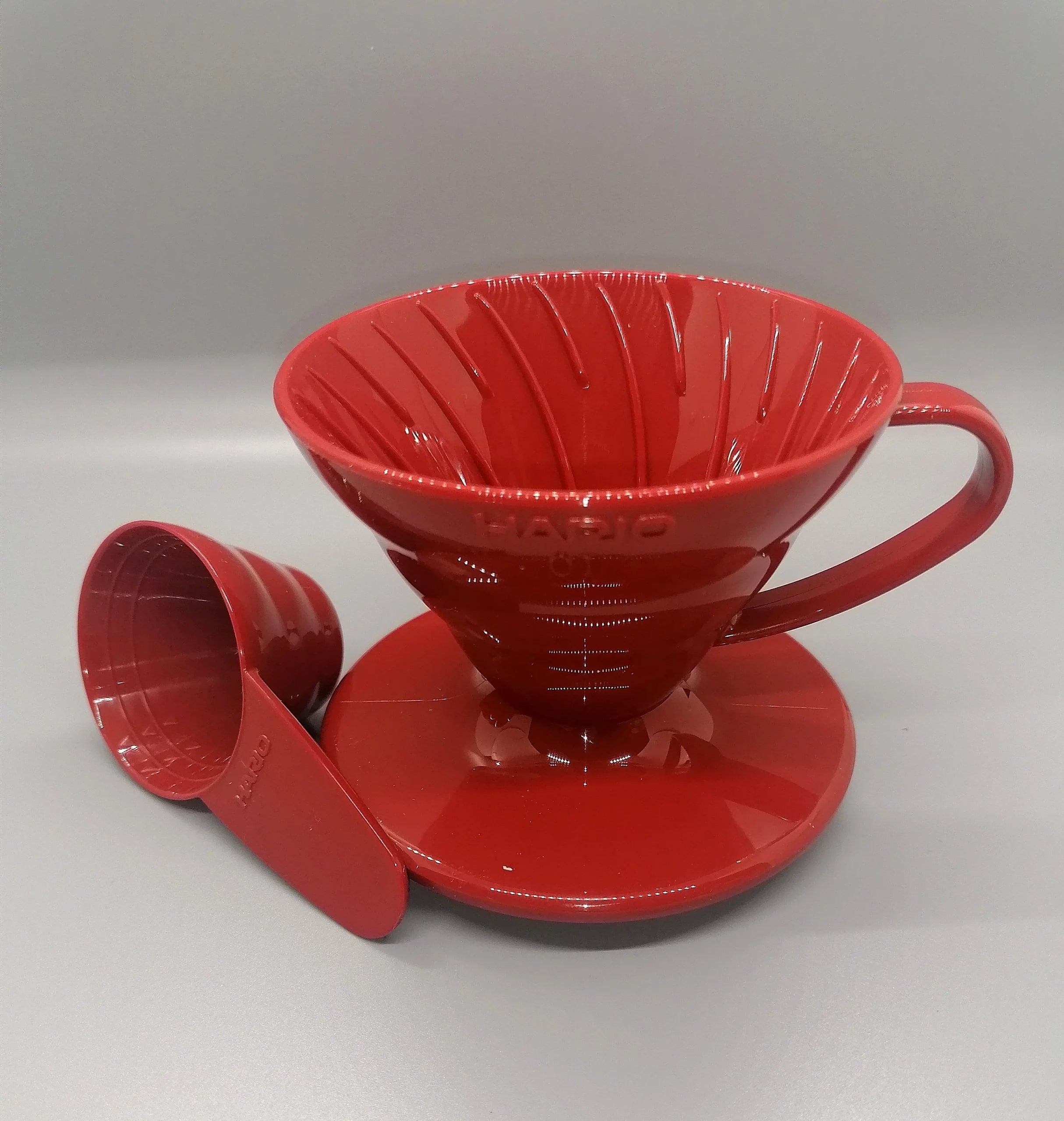 V60 Dripper - Red Plastic