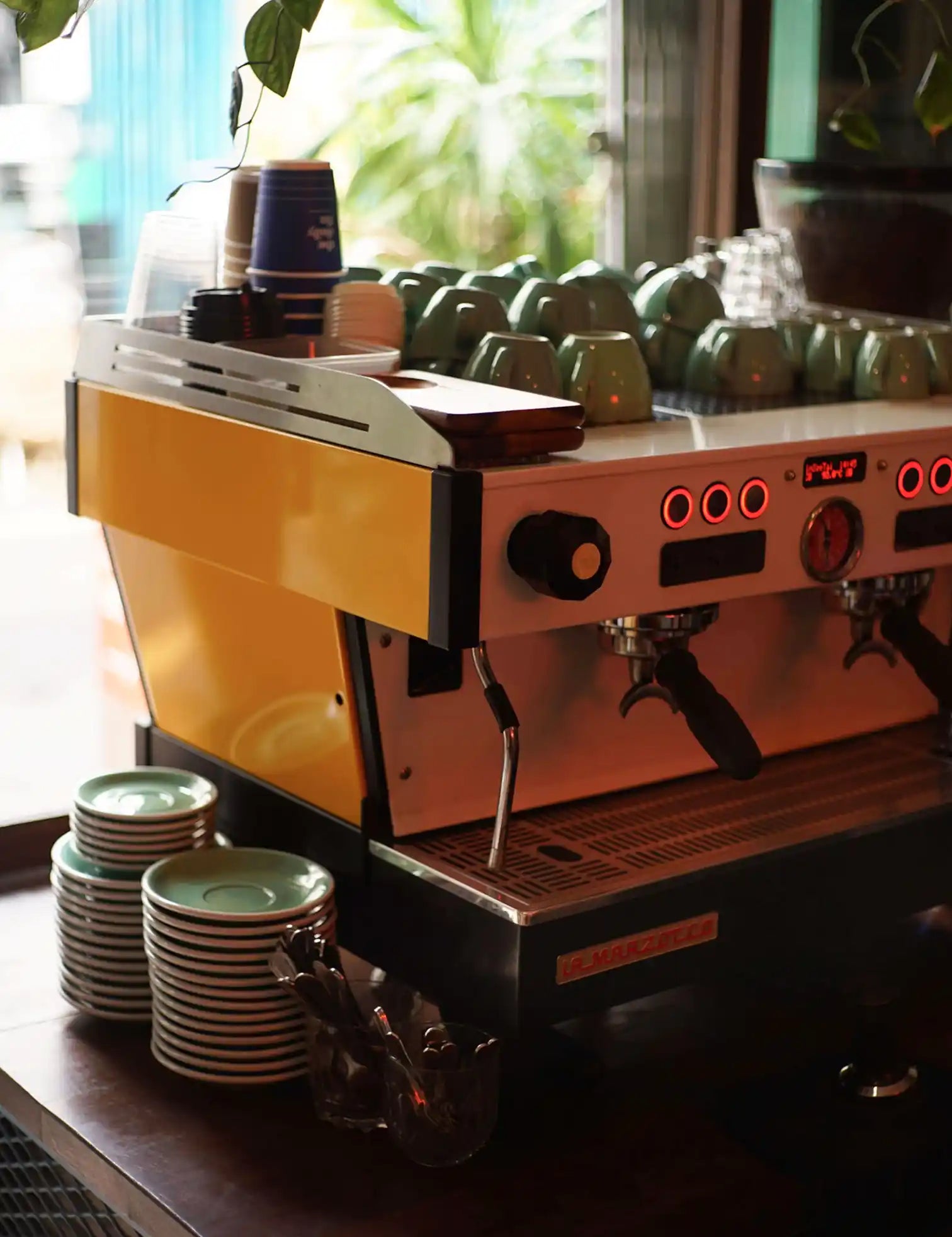 LM Linea PB S 2GR AV (Brushed Finish)